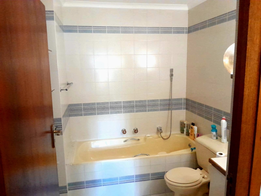3 Bedroom Property for Sale in Sonstraal Western Cape